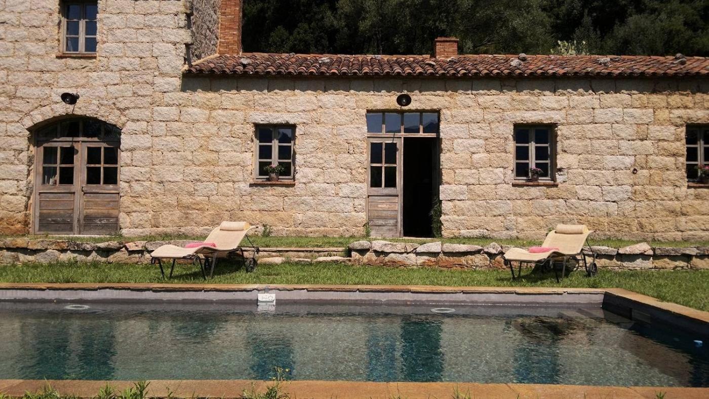 Le Hameau De Saparale サルテーヌ エクステリア 写真